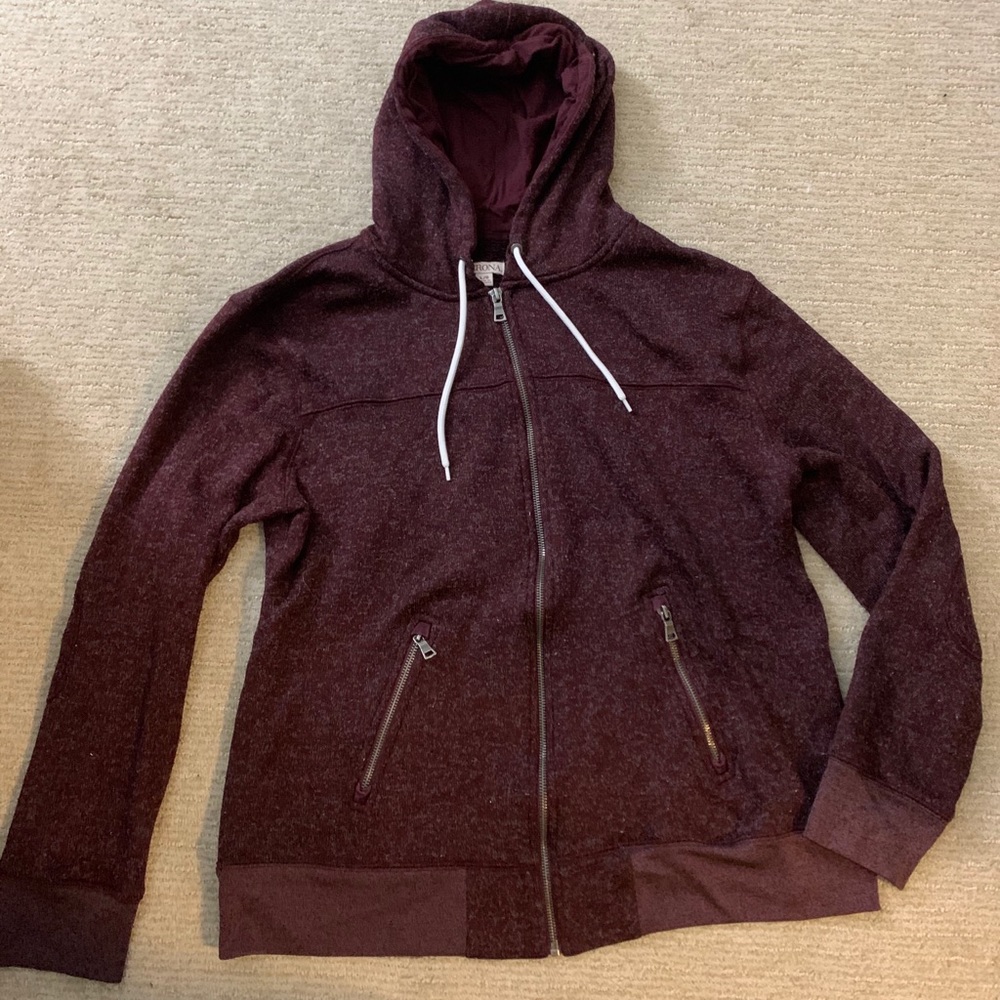 Maroon zip up sweatshirt